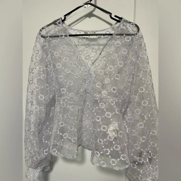 Zara - Picture 3 of 4